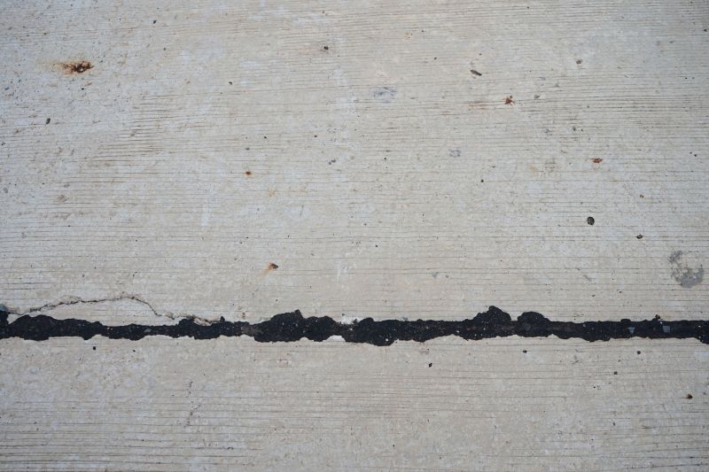 Pavement Crack Filling